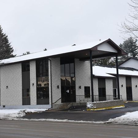 Woodside Dells Hotel & Suites Wisconsin Dells Extérieur photo