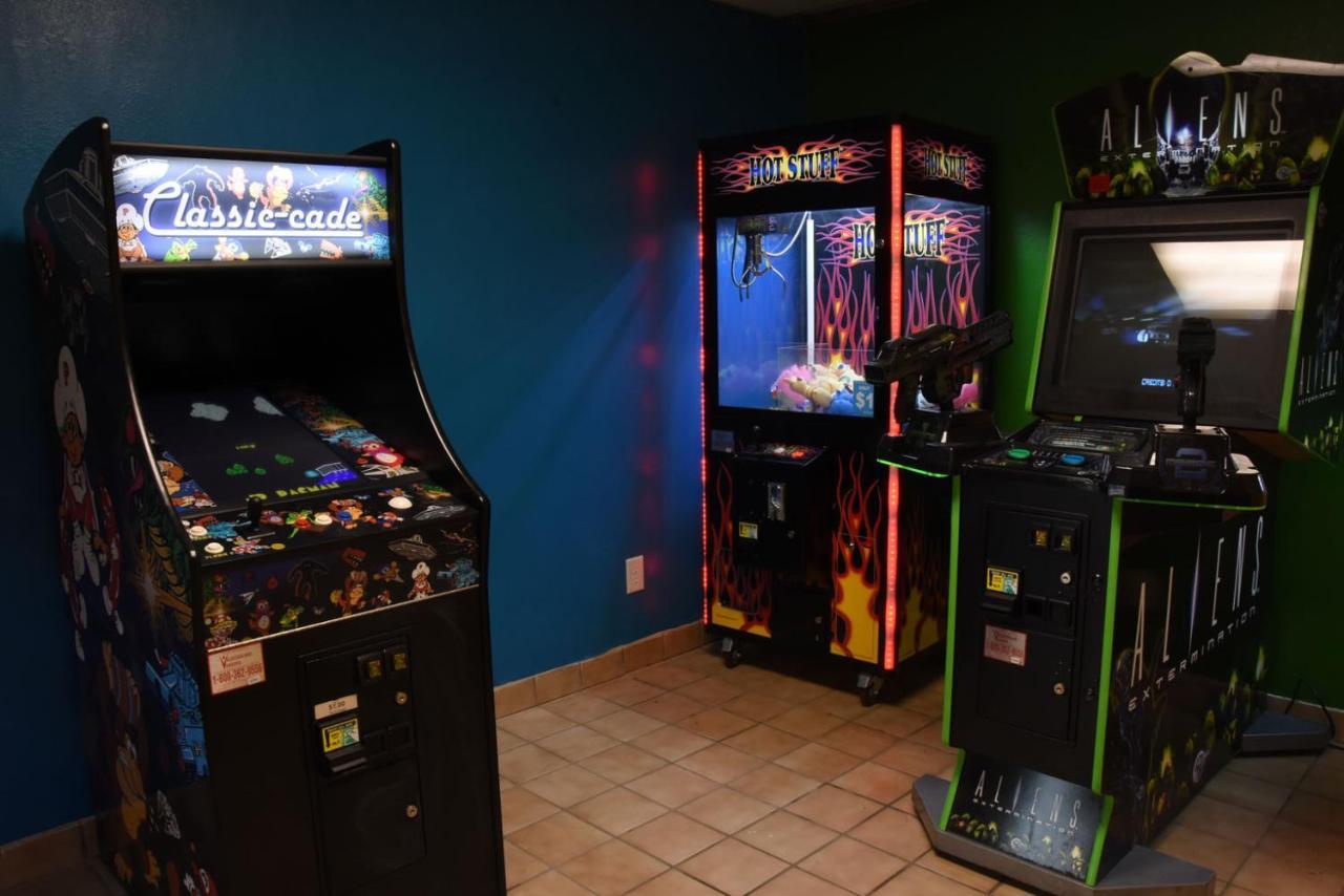 Woodside Dells Hotel & Suites Wisconsin Dells Extérieur photo