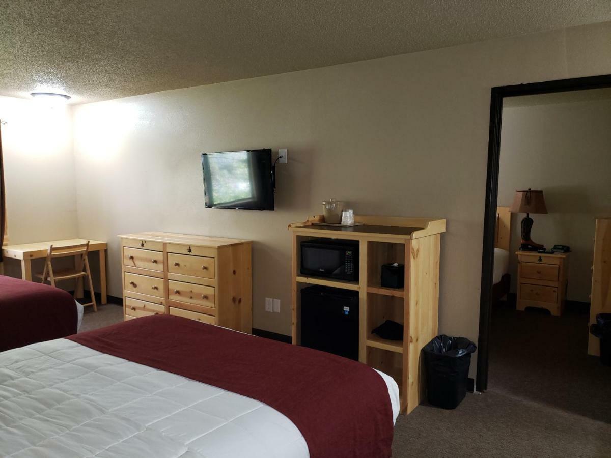 Woodside Dells Hotel & Suites Wisconsin Dells Extérieur photo